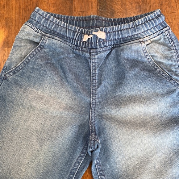 H&M Shorts - Picture 2 of 7